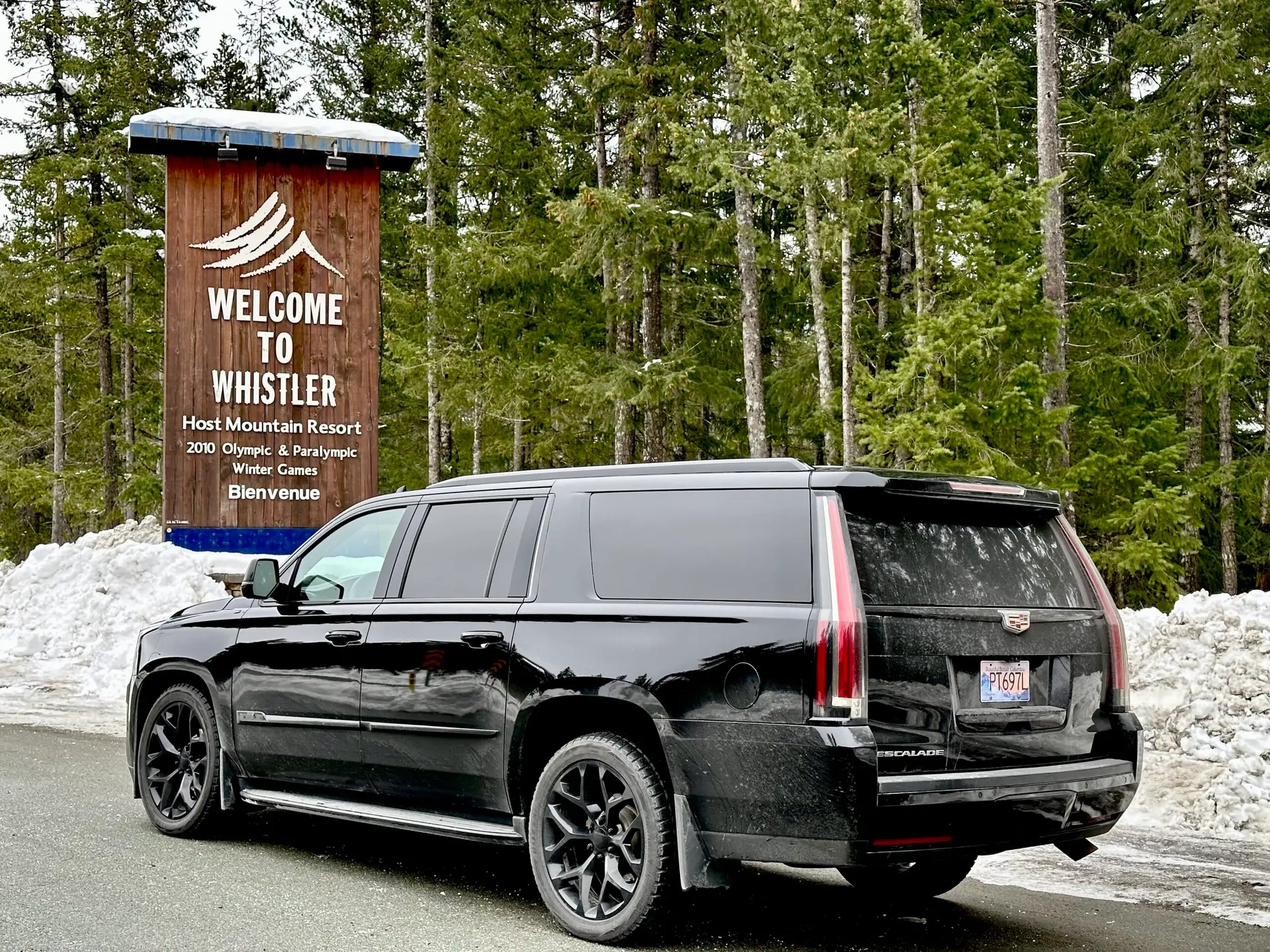 Premium Whistler limousine service offering private transportation from Vancouver.