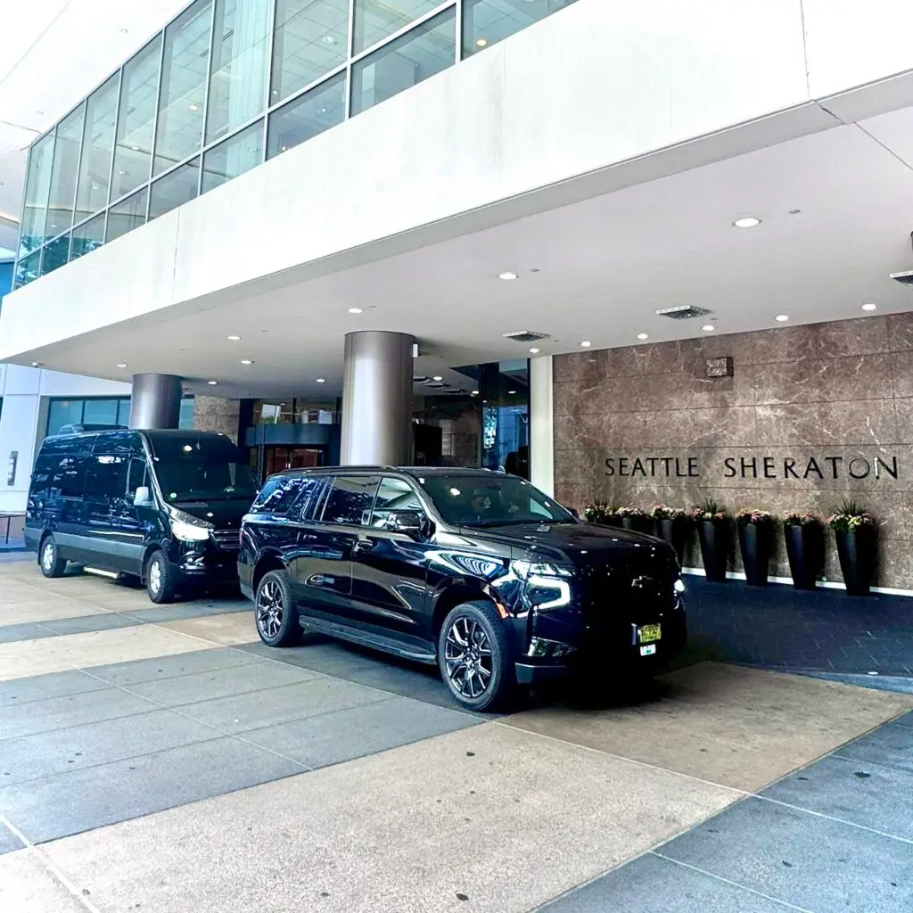 Luxury limo service from Vancouver to a Seattle hotel with a professional chauffeur.