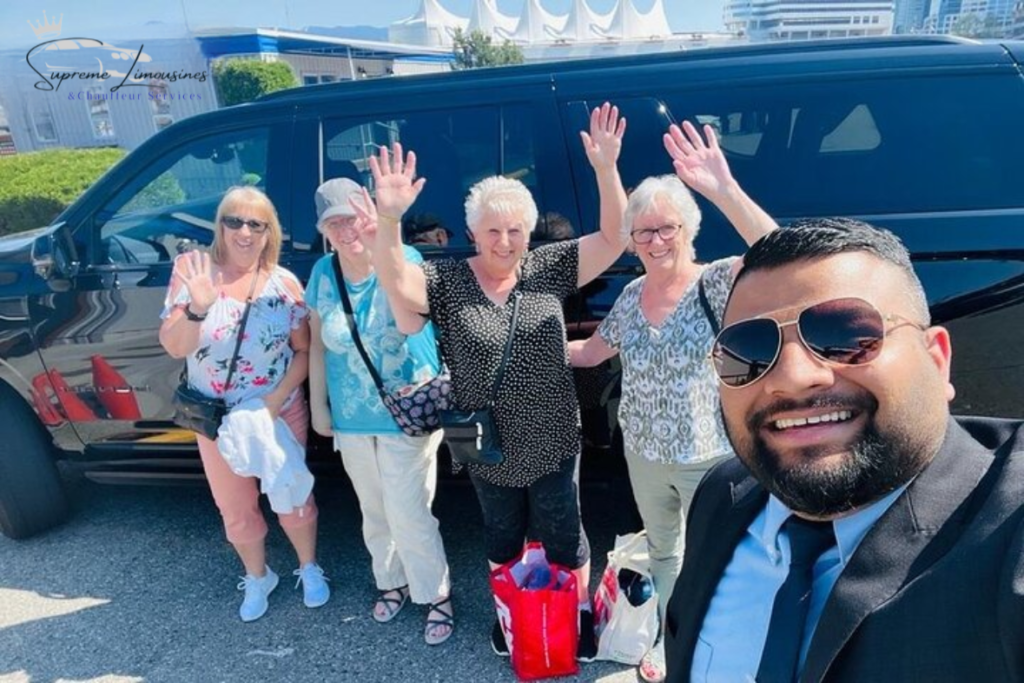happy clients after city tour post cruise ship by our chauffeur limo service