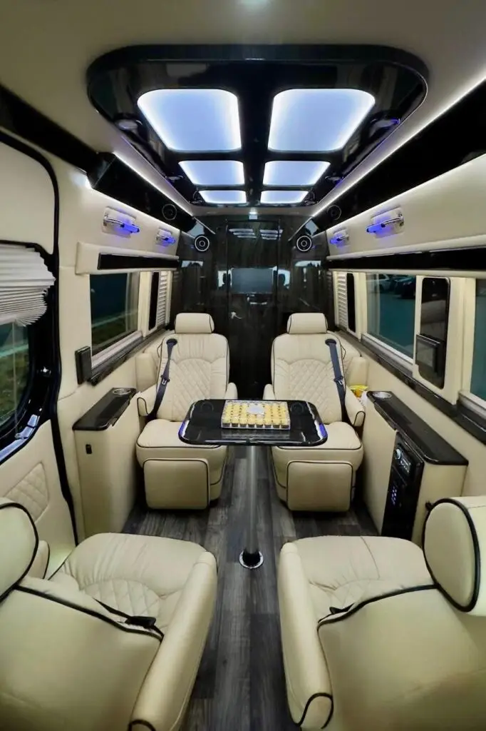 jet Van limo toronto